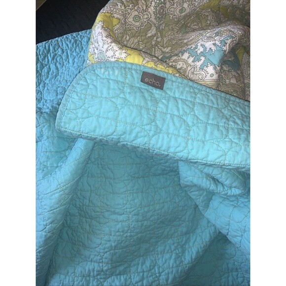 Echo Design 3 piece quilt queenComforter  Sham Set - Picture 4 of 16